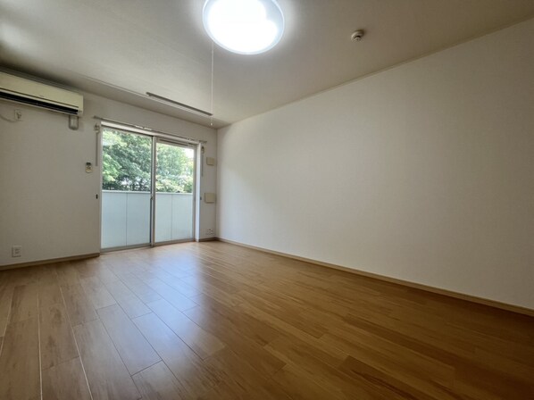 アウローラ市川の物件内観写真